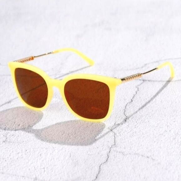 Brand NEW SUPER CUTE YELLOW SUNGLASSES